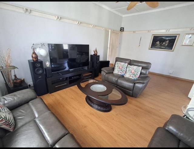 3 BEDROOM PROPERTY TO RENT IN MORNINGSIDE